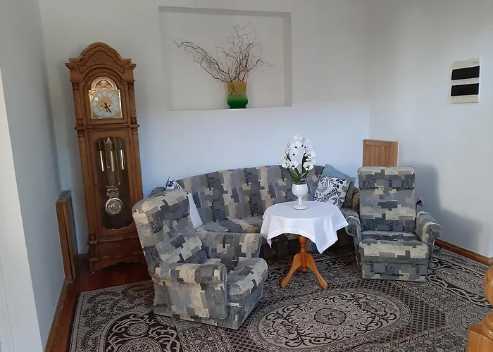 Baron Homestay szállás *